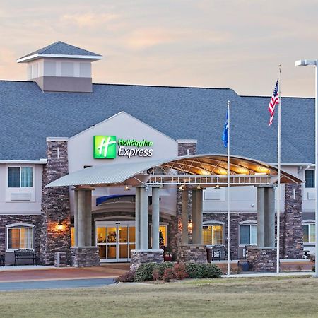 Holiday Inn Express Monticello Exterior foto